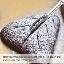 Carica l'immagine nel visualizzatore di Gallery, Toulifly Bread Lame,Taglierina per Pane,Coltello da Panettiere,Coltello per Impasto,Coltello per Pane con 5 Lame Sostituibili,Coltello Curvo per Arco in Acciaio Inossidabile