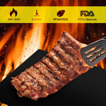 Carica l'immagine nel visualizzatore di Gallery, EXTSUD BBQ Griglia Tappetini 40x33cm Set 5 Pz Stuoie Barbecue Antiaderente Riutilizzabili Senza-PFOA Resistente al Calore per Griglia a Carbone Gas Weber Forno Elettrico Adatto per Carne Pesce Verdure