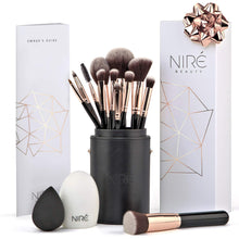 Carica l&#39;immagine nel visualizzatore di Gallery, Niré Artistry kit: pennelli make up, Beauty Blender, Rosa Dorato - Ilgrandebazar