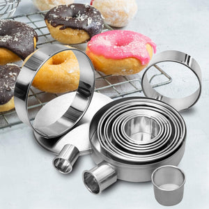 JTENG 14PCS Coppapasta Rotondo Acciaio Inox Tagliapasta Aperta Tondo Stampi per Biscotti Formine Dolci Formine Rotonde con Una Scatola,per Gli Appassionati di Cottura, Pasta di Zucchero e Ciambella