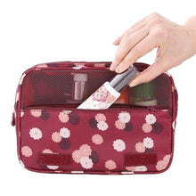 Carica l&#39;immagine nel visualizzatore di Gallery, Emwel appeso Toiletry Organizer Travel trousse per donne e Fiore rosso vino - Ilgrandebazar
