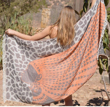 Carica l'immagine nel visualizzatore di Gallery, ZusenZomer Fouta Telo Mare XXL 95x190 cm - Telo Mare Leggero Grande 100% Cotone Assorbenza &amp; più Morbido - Asciugamani Hamam Design Esclusivo (Terra, Donne - 95 x 190 cm)