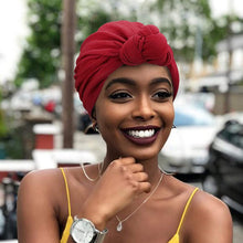 Carica l'immagine nel visualizzatore di Gallery, DRESHOW 5 Pezzi Donne Africana Turbante Sciarpa Avvolge Testa Boho Turbante Elastico Annodato Berretto Pre-annodato Berretto Chemio Cappello 4 Pack Knotted: Solid Color A
