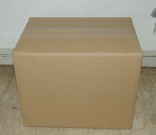 Carica l&#39;immagine nel visualizzatore di Gallery, LEGNA DI ROVERE IN CEPPI DA 25 CM LUNGHEZZA SCATOLA 13 KG