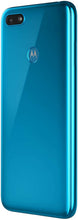 Carica l'immagine nel visualizzatore di Gallery, Motorola Moto E6 Play, Display Max Vision HD+ da 5,5", 32GB/2GB, Slot MicroSD, Sensore Fotocamera da 13MP, Android 9.0, Dual SIM, Blu