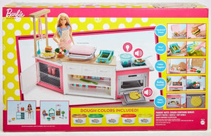 Barbie FRH73 - Cucina da Sogno con Bambola, 5 Aree di Gioco, Pasta Modellabile, Luci e Suoni, Giocattolo per Bambini 4 + Anni