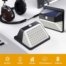 Carica l&#39;immagine nel visualizzatore di Gallery, Luce Solare Esterno, Trswyop 82 LED Lampada con Sensore di Movimento... - Ilgrandebazar