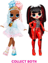 Carica l'immagine nel visualizzatore di Gallery, LOL Surprise OMG bambola alla moda SWEETS con 20 sorprese, tra cui vestiti, outfit glamour e accessori alla moda. LOL Surprise OMG Serie 4. Bambola alla moda da collezionare adatta dai 4 anni in su.