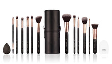 Carica l&#39;immagine nel visualizzatore di Gallery, Niré Artistry kit: pennelli make up, Beauty Blender, Rosa Dorato - Ilgrandebazar
