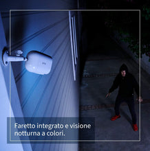 Carica l'immagine nel visualizzatore di Gallery, Arlo Essential Spotlight, Telecamera di videosorveglianza WiFi senza fili, con faro e allarme, Visione Notturna a Colori, 1080p, Audio, non richiede Base, 90 giorni di Arlo Secure inclusi, Bianco