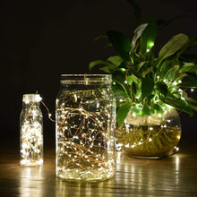 Carica l&#39;immagine nel visualizzatore di Gallery, 2 Pezzi Stringa Luci LED - 10M/33FT Catene Luminose 100LED Luci Natalizie Batteria Impermeabile IP65, Esterno/Interni Lucine Decorative per Balcone Giardino Feste Natale (Bianco Caldo)