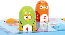 Carica l'immagine nel visualizzatore di Gallery, 5807 Banco da martellare small foot "Picchia l'uccellino", in legno, design colorato con numeri, incl. martello in legno, a partire dai 18 mesi