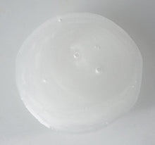 Carica l'immagine nel visualizzatore di Gallery, Saugella, Dermoliquido, Detergente Per L'Igiene Intima Quotidiana a base di Salvia Officinalis, 750 ml