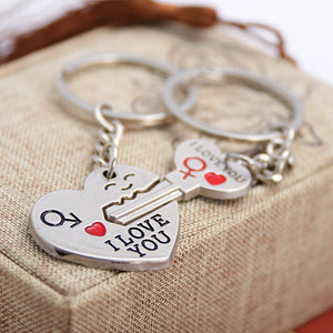 TRIXES Portachiavi San Valentino a Cuore e Chiave con Freccia Argento / Cromo - Ilgrandebazar