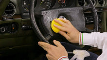 Carica l&#39;immagine nel visualizzatore di Gallery, Mafra, Trattamento 3in1 Plastiche, Pulisce, Ravviva e Protegge le Parti Interne dell&#39;Auto, Creando una Barriera Anti Raggi UV, Formato 500ml