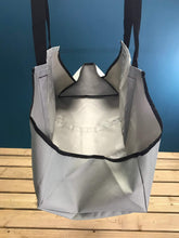 Carica l&#39;immagine nel visualizzatore di Gallery, Selections - Borsa porta legna in tela, impermeabile, con doppio manico - Ilgrandebazar