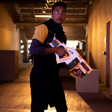 Carica l&#39;immagine nel visualizzatore di Gallery, Hasbro Nerf Ultra - One (Blaster Motorizzato, Include 25 Dardi Nerf Ultra, Compatibile Soltanto con i Dardi Nerf Ultra
