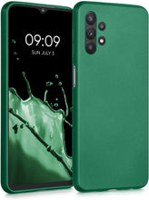 Carica l'immagine nel visualizzatore di Gallery, kwmobile Custodia Compatibile con Samsung Galaxy A32 5G - Cover Silicone TPU Effetto Metallizzato - Protezione Back Case Morbida Verde Metallizzato