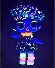 Carica l&#39;immagine nel visualizzatore di Gallery, L.O.L. Surprise! Lights Glitter Doll with 8 Surprises Including Black Light Surprises