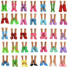 Carica l&#39;immagine nel visualizzatore di Gallery, Miunana 12 Pezzi per 28 - 30 CM / 11.5 Pollici Principessa Bambola = 5 PCS Costumi da Bagno + 5 PCS Sandali + 2 PCS Scarpe Colori Selezionati A Caso