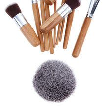 Carica l&#39;immagine nel visualizzatore di Gallery, Rovtop Set 11 Pennelli per Trucco Professionali di Bambù con 1 Spugnetta... - Ilgrandebazar