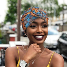 Carica l'immagine nel visualizzatore di Gallery, DRESHOW 5 Pezzi Donne Africana Turbante Sciarpa Avvolge Testa Boho Turbante Elastico Annodato Berretto Pre-annodato Berretto Chemio Cappello 5 Pack Donuts Flower A