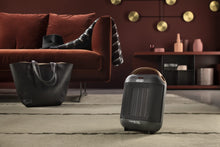 Carica l'immagine nel visualizzatore di Gallery, De'Longhi HFX30C18.AG Termoventilatore Capsule da tavolo, Tecnologia ceramica, 2 livelli di potenza, maniglia e piedino di supporto, luce, protezione antigelo, leggero, Antracite