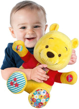 Carica l'immagine nel visualizzatore di Gallery, Clementoni- Winnie The Pooh Gioca e Impara Peluche Parlante, Multicolore, 17305