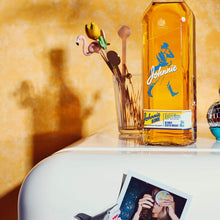 Carica l'immagine nel visualizzatore di Gallery, Johnnie Walker JOHNNIE BLONDE Blended Scotch Whisky 40% Vol. 0,7l - 700 ml