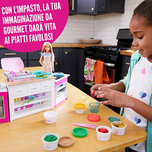 Barbie FRH73 - Cucina da Sogno con Bambola, 5 Aree di Gioco, Pasta Modellabile, Luci e Suoni, Giocattolo per Bambini 4 + Anni