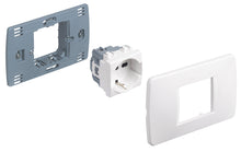 Carica l&#39;immagine nel visualizzatore di Gallery, BTicino S4140CAB Luna Premont Kit Presa Standard Tedesco/Bipasso, Bianco - Ilgrandebazar