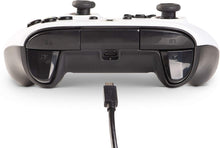 Carica l&#39;immagine nel visualizzatore di Gallery, PowerA Controller cablato Licenza ufficiale di Microsoft e compatibile con Xbox One, Xbox One S, Xbox One X e Windows 10, Bianco