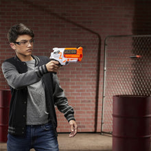 Carica l'immagine nel visualizzatore di Gallery, Hasbro Nerf Ultra Two Blaster Motorizzato - Blaster con Retrocarica rapida, 6 dardi Nerf Ultra - Compatibile solo con i dardi Nerf Ultra, Bianco/Arancione Hasbro Nerf Single