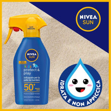 Carica l'immagine nel visualizzatore di Gallery, NIVEA SUN KIDS Maxi Spray Solare Kids Protect &amp; Play FP50+ in Flacone da 300 ml, Crema Solare per Bambini Resistente all'Acqua, Protezione Solare per Pelli Delicate Protezione Molto Alta FP50+