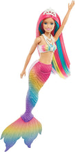 Carica l'immagine nel visualizzatore di Gallery, Barbie Bambola Sirena Cambia Colore con Capelli Arcobaleno, Giocattolo per Bambini 3+Anni, GTF89