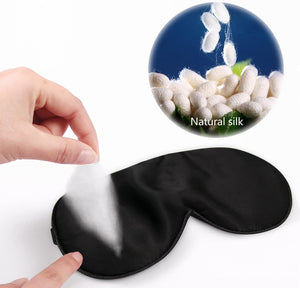 Mascherina per Dormire, Gritin Mascherina per Occhi in 100% Seta Naturale Pura 100% bloccare la Luci per Donna e Uomo con Tappi per Orecchie e Cinghia Comoda Orientabile (Nero)
