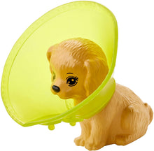 Carica l&#39;immagine nel visualizzatore di Gallery, Barbie- Carriere Playset Veterinaria Bambola, Cucciolo e Accessori Giocattolo per Bambini 3+ Anni, GJL68