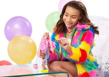 Carica l&#39;immagine nel visualizzatore di Gallery, Barbie- Bambola Barbie Extra Bionda con Cucciolo, Vestiti alla Moda, Pelliccia Rosa e Accessori, Giocattolo per Bambini 3+ Anni, GRN28 Single