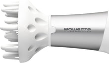 Carica l'immagine nel visualizzatore di Gallery, Rowenta CV5090F0 Powerline+ Asciugacapelli con Diffusore e Generatore di Ioni, Asciugatura Veloce, 2300 W, Argento/Bianco