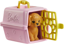 Carica l&#39;immagine nel visualizzatore di Gallery, Barbie- Carriere Playset Veterinaria Bambola, Cucciolo e Accessori Giocattolo per Bambini 3+ Anni, GJL68