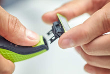 Carica l&#39;immagine nel visualizzatore di Gallery, Philips QP230/50 OneBlade Lama di Ricambio, Confezione da 3 Pezzi