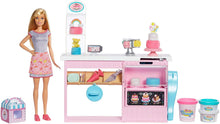 Carica l&#39;immagine nel visualizzatore di Gallery, Barbie La Pasticceria Playset con Bambola Bionda, Isola per Cucinare, Forno e Accessori, Giocattolo per Bambini 4+ Anni