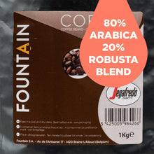 Carica l'immagine nel visualizzatore di Gallery, Fountain Caffè in grani by Segafredo 1 kg – Caffè in chicchi 100% Arabica compatibile con tutte le macchine da caffè macina chicchi. Chicchi di caffè dal gusto intenso 80% Arabica - 20% Robusta 1 KG