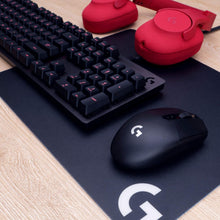 Carica l'immagine nel visualizzatore di Gallery, Logitech G305 Mouse Gaming Wireless Lightspeed, Sensore HERO, 12000 DPI, Design Leggero, 6 Pulsanti Programmabili, Durata della Batteria 250 Ore, Memoria Integrata, per PC/Mac/Laptop, Nero