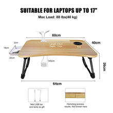 Carica l'immagine nel visualizzatore di Gallery, A3A ACADGQ Tavolino da Letto, Tavolo Laptop Pieghevole con 4 Interfaccia USB, Cassetto, Slot per Tazza, Staffa Pad, Scrivania per Letto, Divano, Pavimento (60x40cm, Colore del Legno)