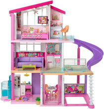 Carica l&#39;immagine nel visualizzatore di Gallery, Barbie Casa dei Sogni per Bambole con 8 Stanze, Garage, Scivolo, Piscina, Ascensore e Accessori, per Bambini 3 + Anni, FHY73
