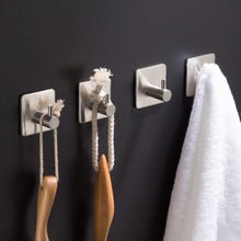 Carica l&#39;immagine nel visualizzatore di Gallery, ZUNTO Ganci Adesivi Ganci Portasciugamani in Acciaio Inox Gancio Appendiabiti da Parete Autoadesivo/Gancio per Cucina e Bagno, 4 Pezzi