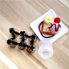 Carica l'immagine nel visualizzatore di Gallery, EQLEF, Set di 6 beccucci in Silicone per Creme da Pasticceria e 6 beccucci in Acciaio Inox, per Decorazione Torte Fai da Te, 2 Pezzi