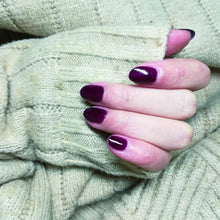 Carica l&#39;immagine nel visualizzatore di Gallery, Allenbelle Smalto Semipermanente Smalti Semipermanenti Per Unghie Nail 002 - Ilgrandebazar