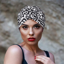 Carica l'immagine nel visualizzatore di Gallery, DRESHOW 5 Pezzi Donne Africana Turbante Sciarpa Avvolge Testa Boho Turbante Elastico Annodato Berretto Pre-annodato Berretto Chemio Cappello 4 Pack Donuts: Flower Printed A
